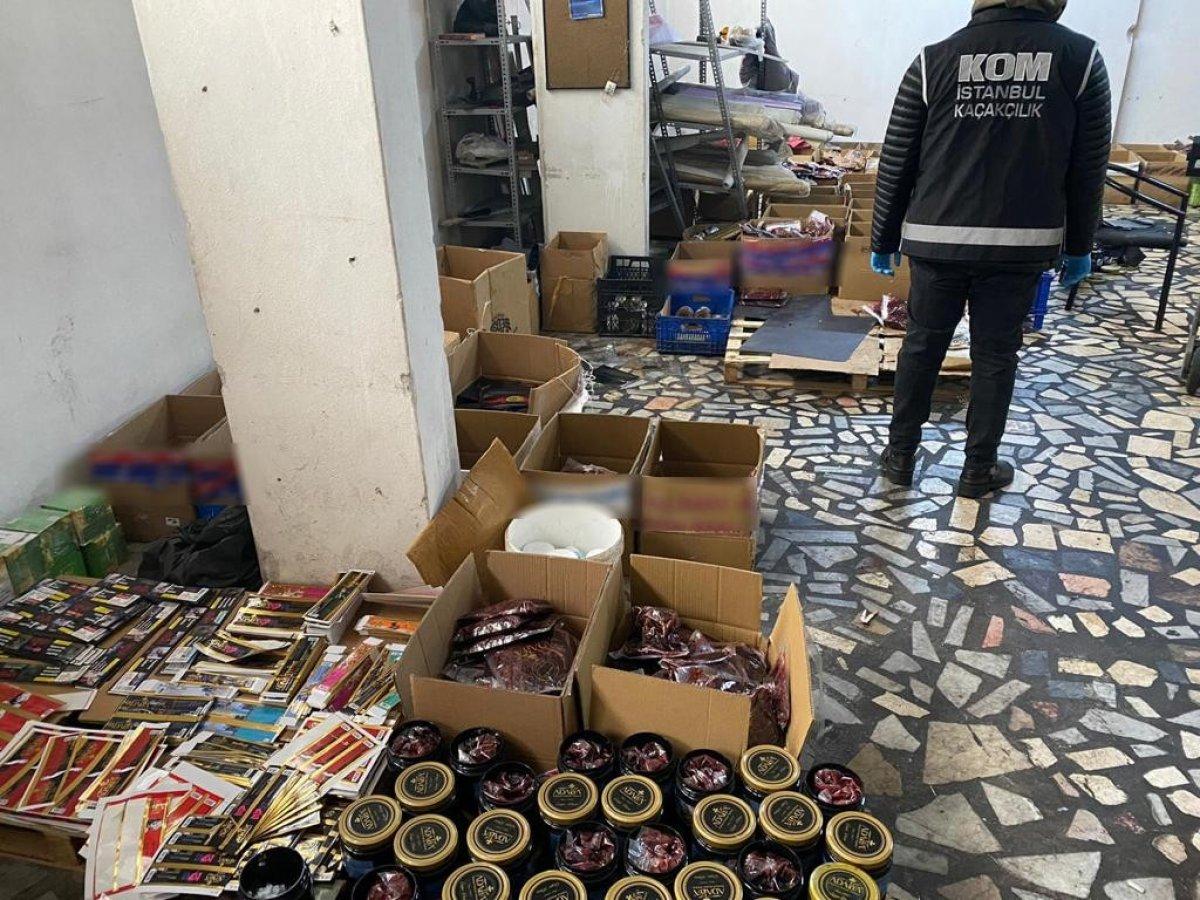 Beyoğlu'nda 5 ton sahte tütün ürünü ele geçirildi