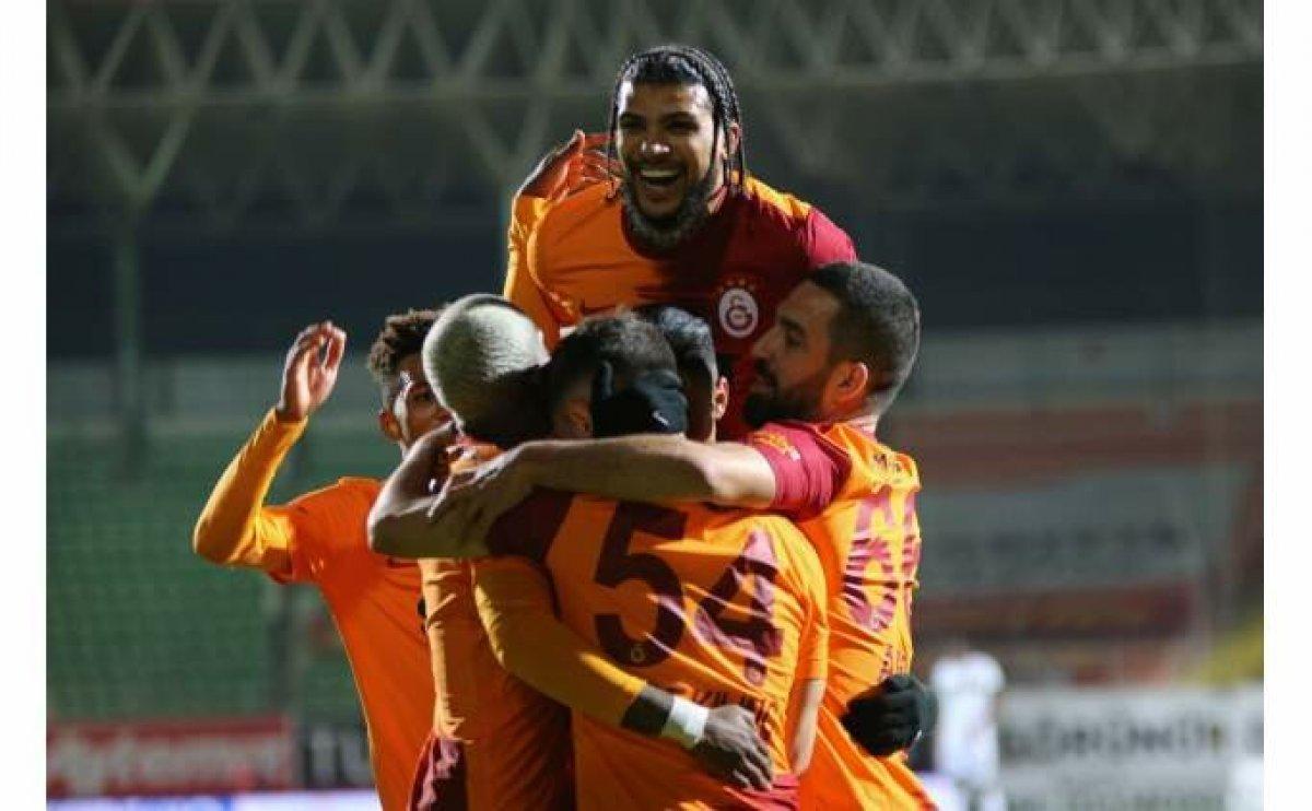 DeAndre Yedlin: Bazen zorlandık ama mücadele ettik