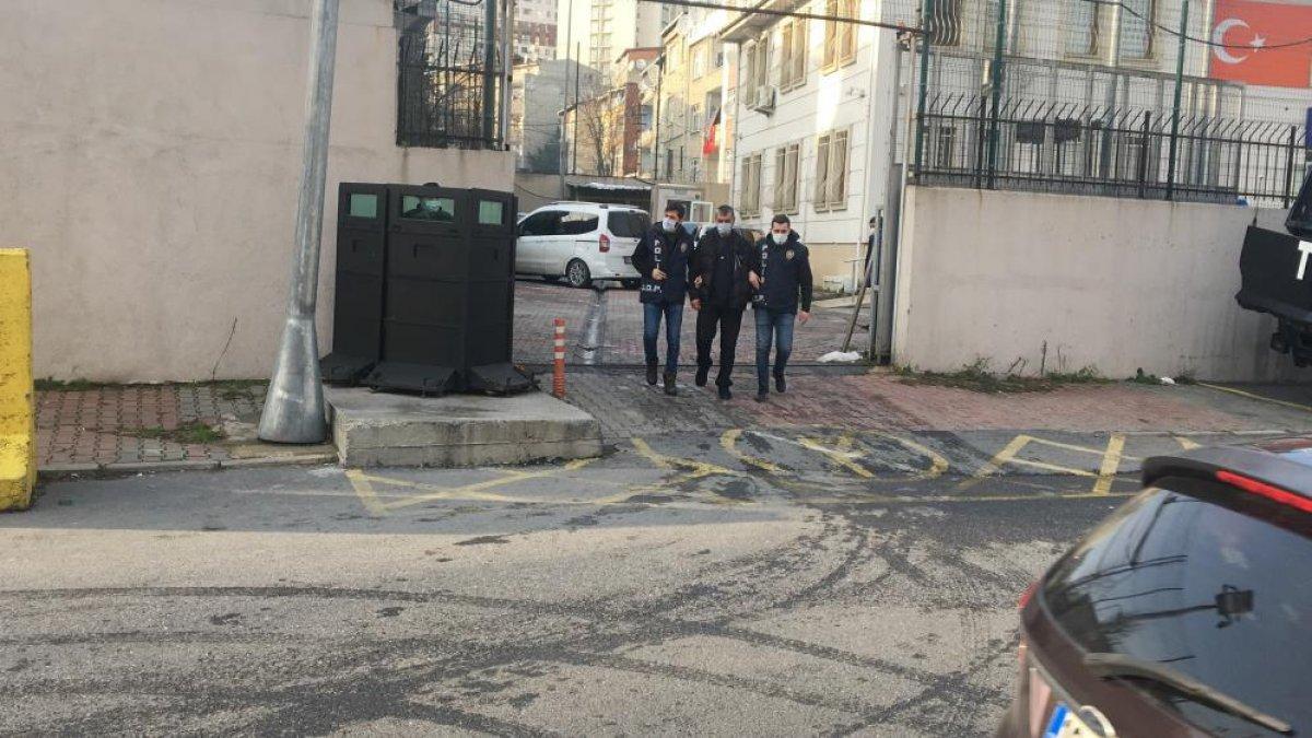 İstanbul’da bir baba, 2 oğlunu bacağından vurdu