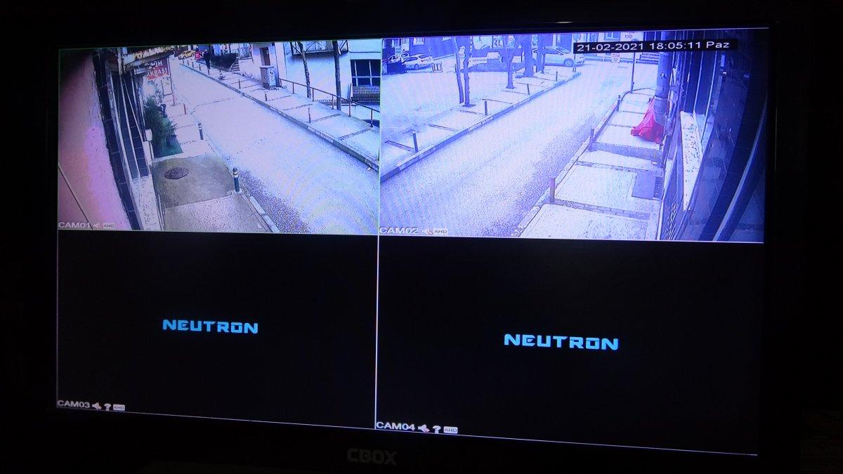 Bursa'da berberden girilen kahvehaneye polis baskını