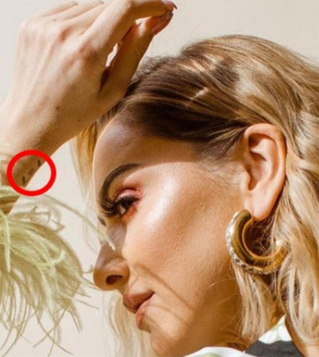 Hadise aşkını vücuduna kazıttı