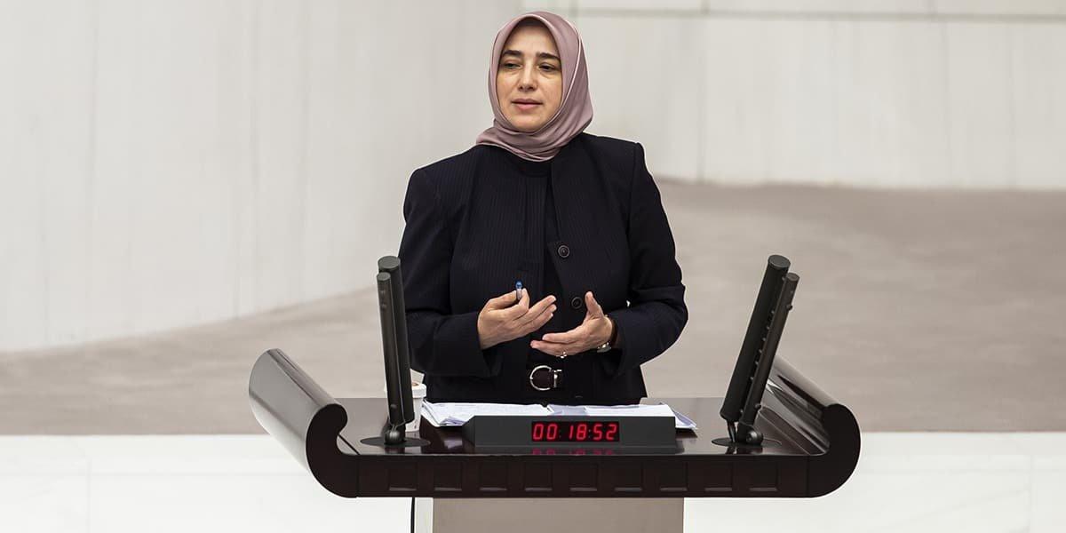 Özlem Zengin kimdir, görevi nedir? Özlem Zengin kaç yaşında, nereli?