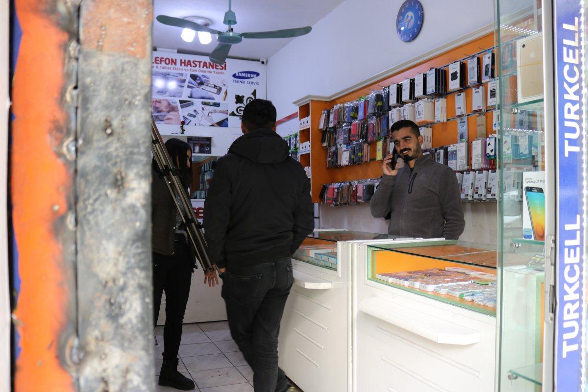 Diyarbakır'da 2'nci kez soyulan esnaf, hırsızı çaya davet etti