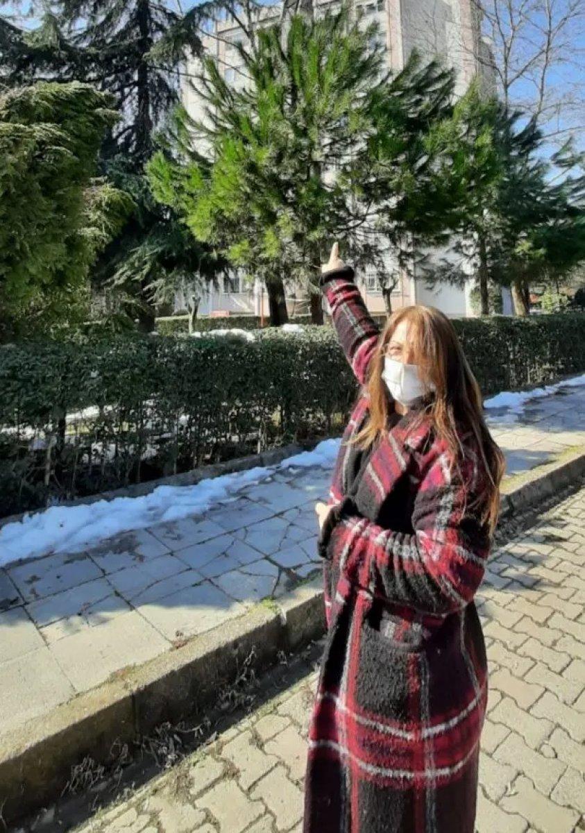 Kocaeli'de 'Allahu ekber' diyen karga, duyanları hayrete düşürdü