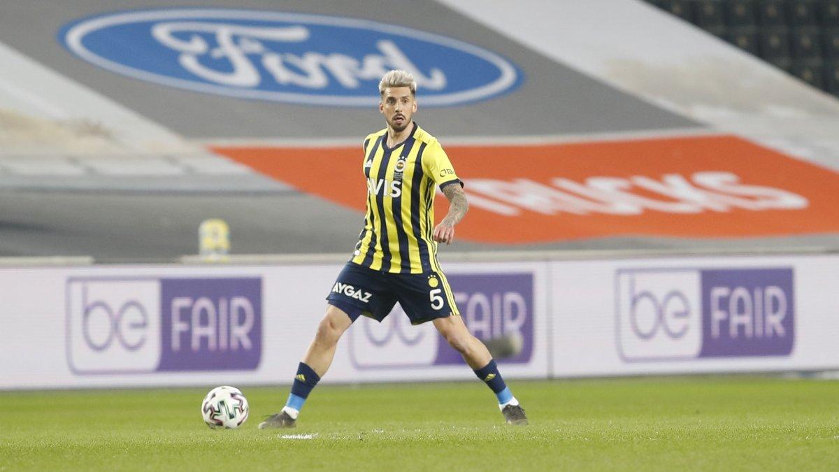 Jose Sosa'nın frikik sorunu