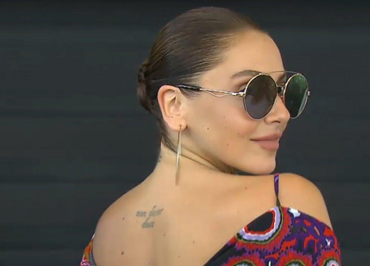 Hadise aşkını vücuduna kazıttı