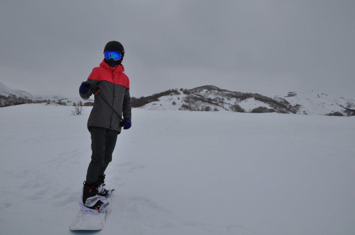 Tunceli dağlarında kar keyfi