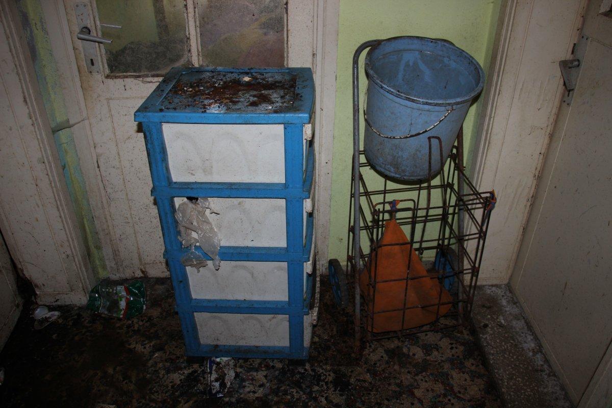 Aydın'da kardeşinin ev kokusuna dayanamayıp şikayet etti