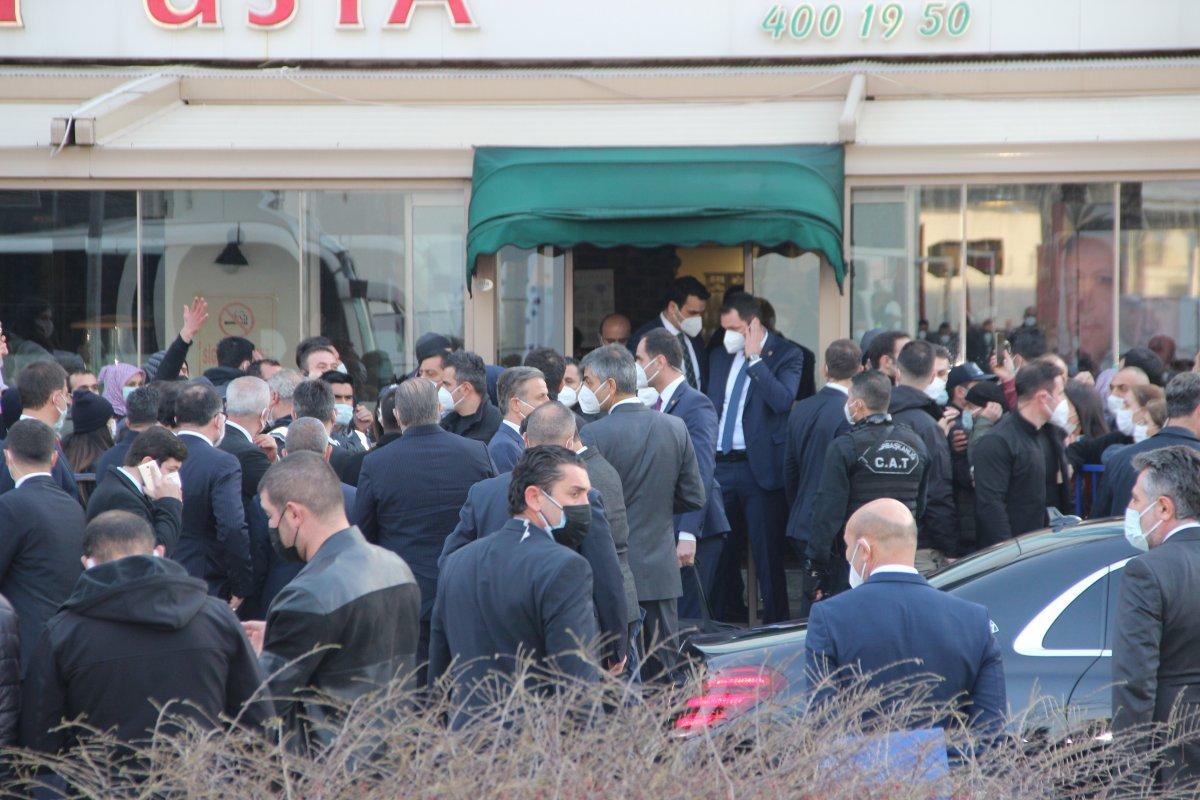 Cumhurbaşkanı Erdoğan’a İzmirlilerden büyük ilgi