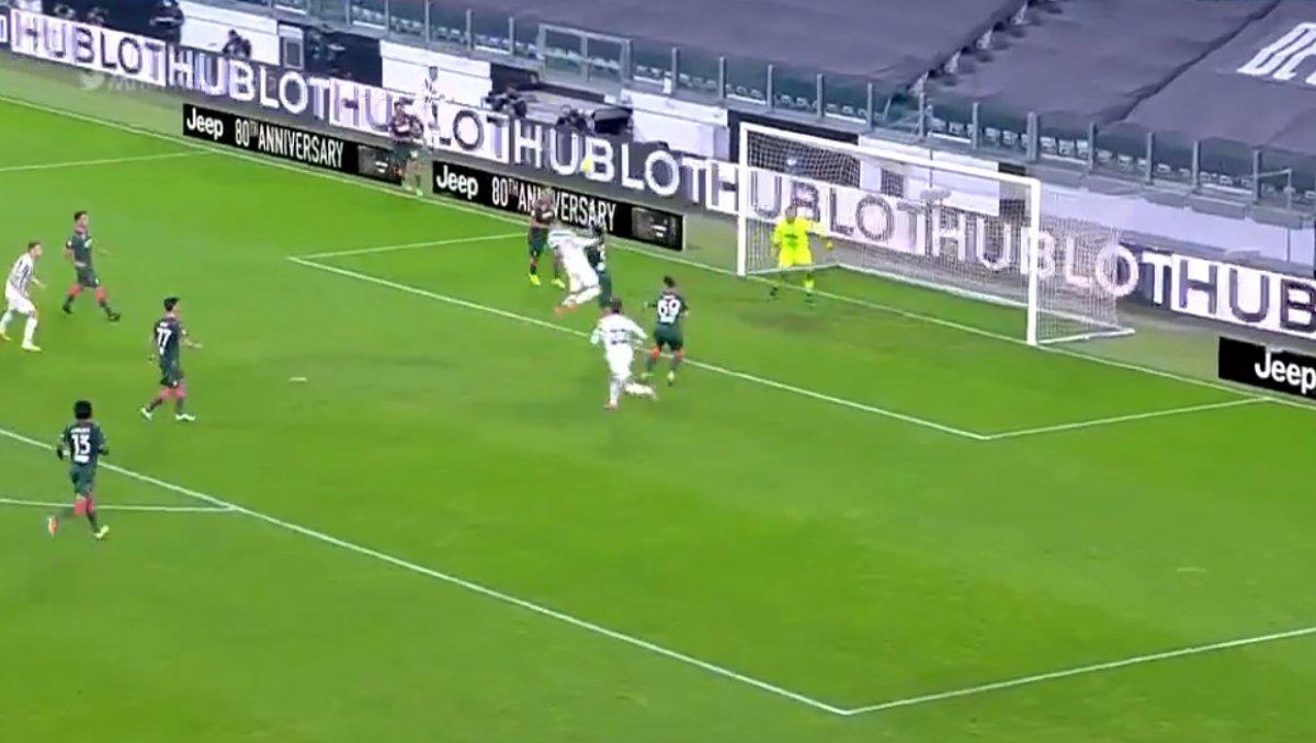 Ronaldo'dan yine harika kafa golü