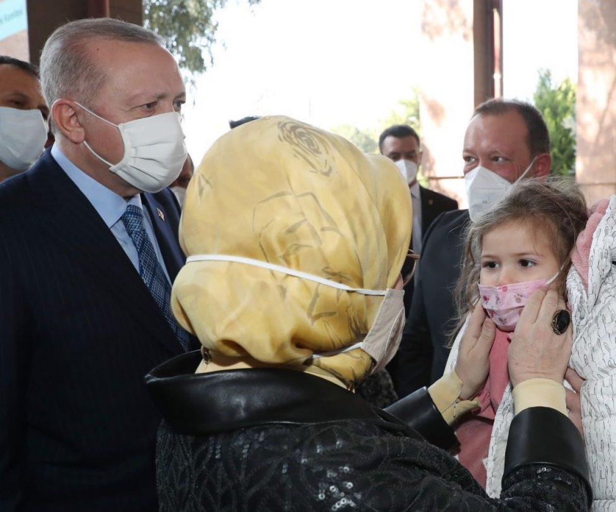 Emine Erdoğan 'Ayda’yı paylaştı: Sağlıklı görmekten mutluluk duydum