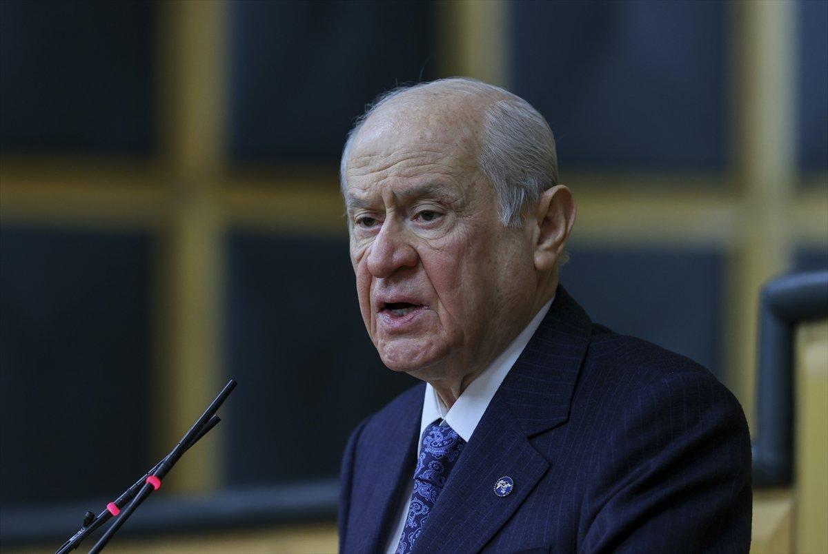 Devlet Bahçeli gençlere seslendi: Direnmeyi Türkiye düşmanlarına yapın