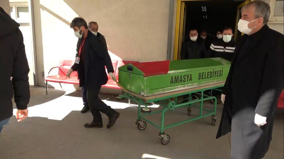 Amasya’da 25 yaşındaki genç kadın doğum yaptıktan sonra öldü