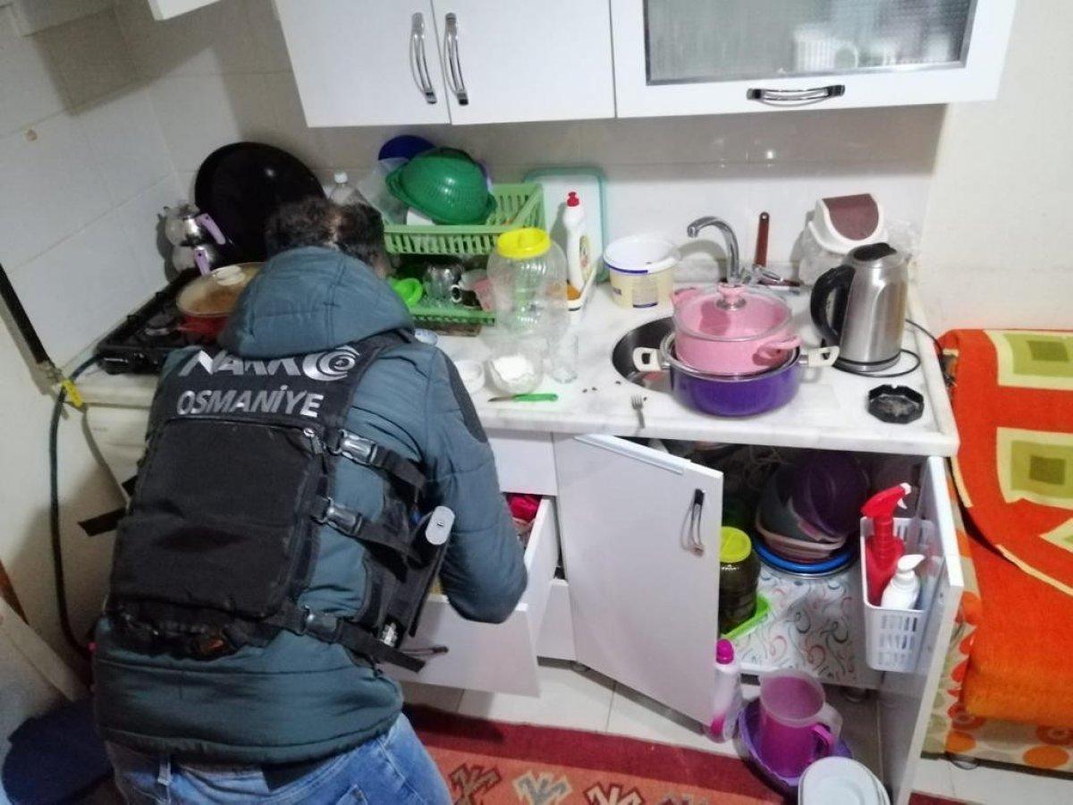 Osmaniye'de 'torbacı' operasyonu: 15 gözaltı