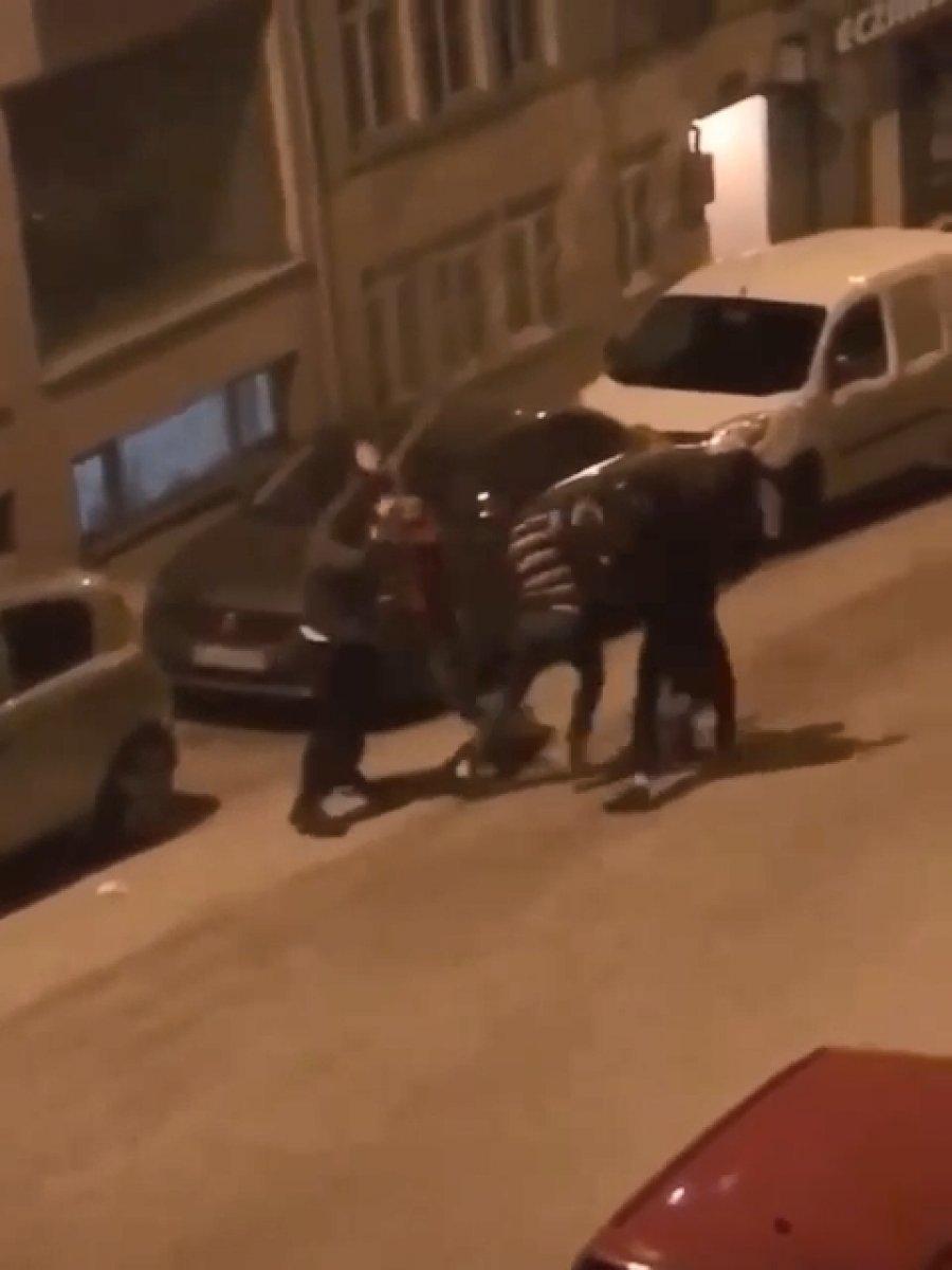 Bursa'da sopalı kavga kamerada