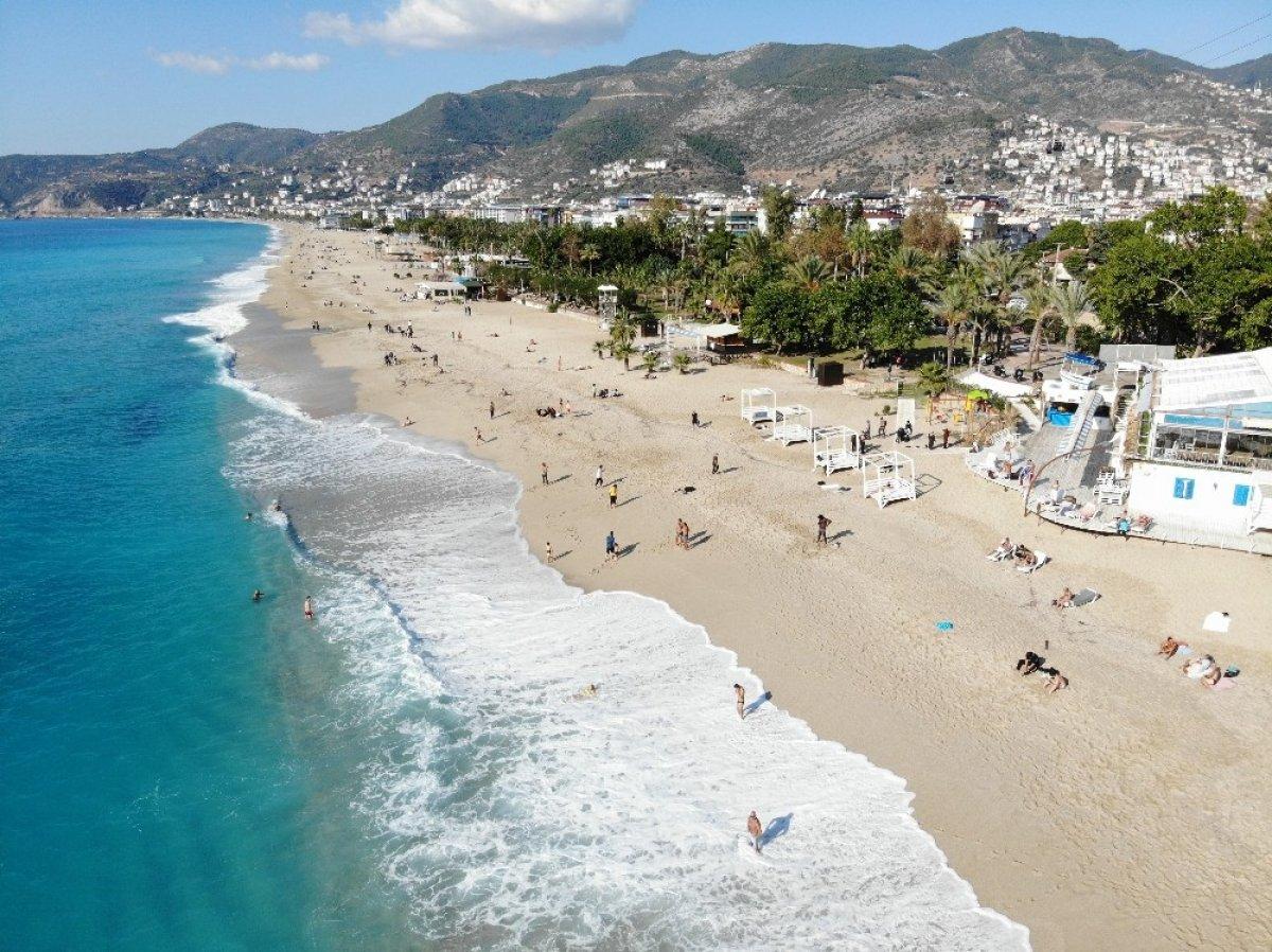 Alanya’daki Kleopatra Plajı, Avrupa’nın en iyi plajları listesine girdi