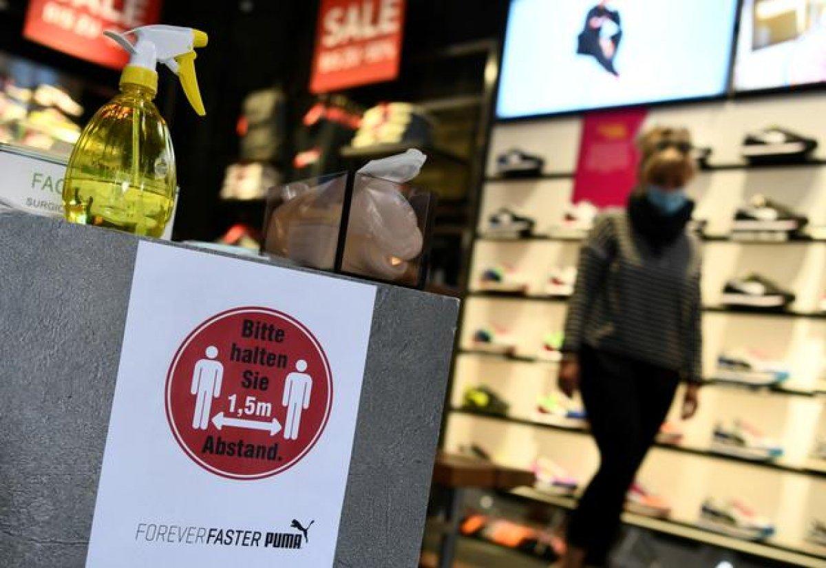 Alman perakendeciler: İflas riskiyle karşı karşıyayız