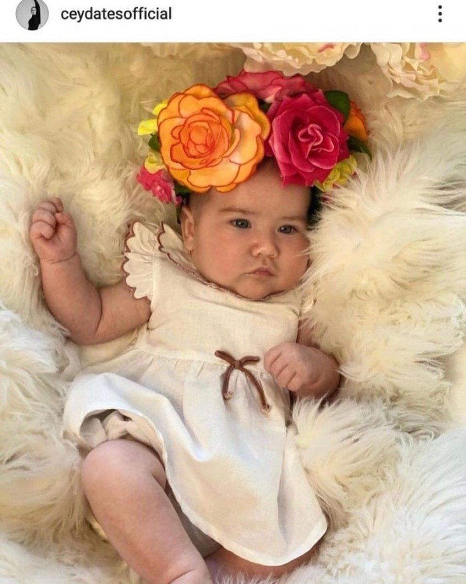 Ceyda Ateş kızını gösterdi