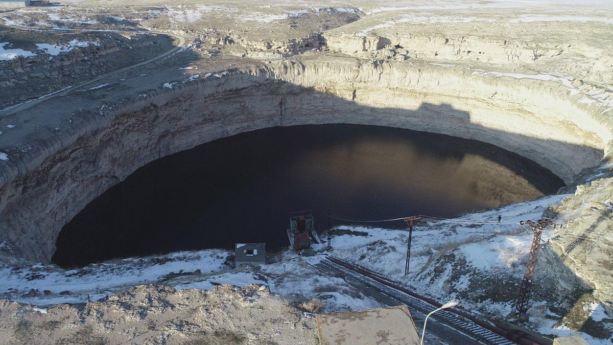 Konya'da Obruk Gölü'ndeki su, 28 metre azaldı