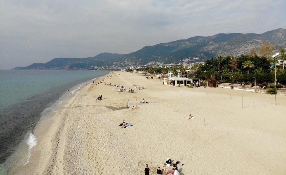 Alanya’daki Kleopatra Plajı, Avrupa’nın en iyi plajları listesine girdi