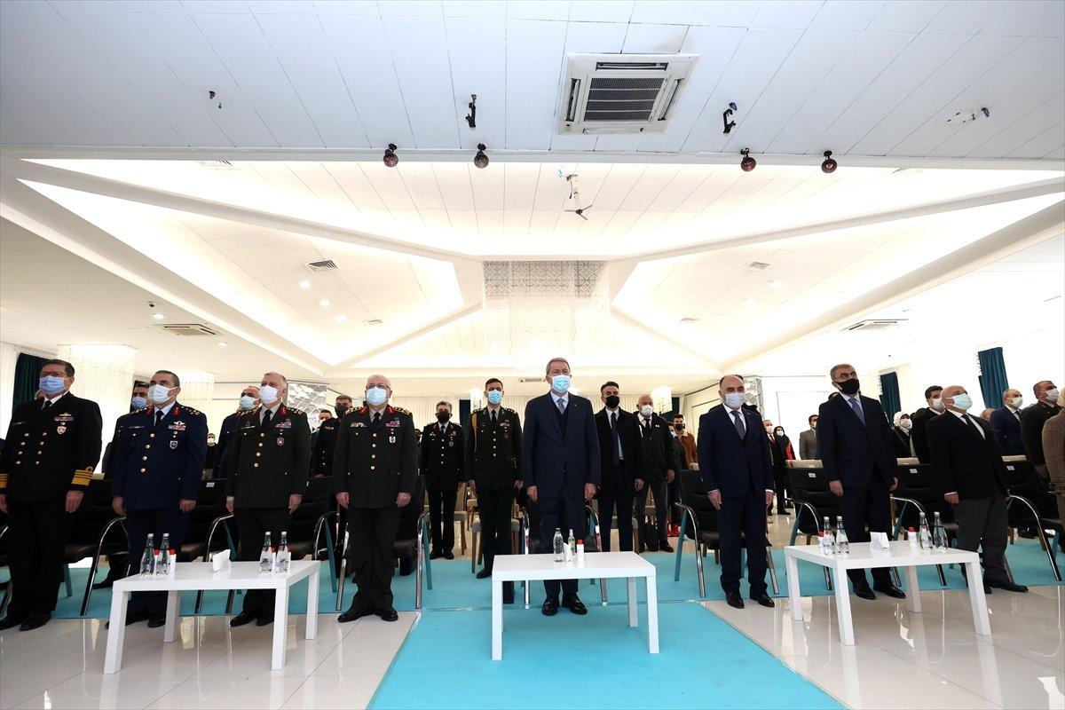 Hulusi Akar: S-400 savunma sistemi, ihtiyaç duyulduğunda kullanılır