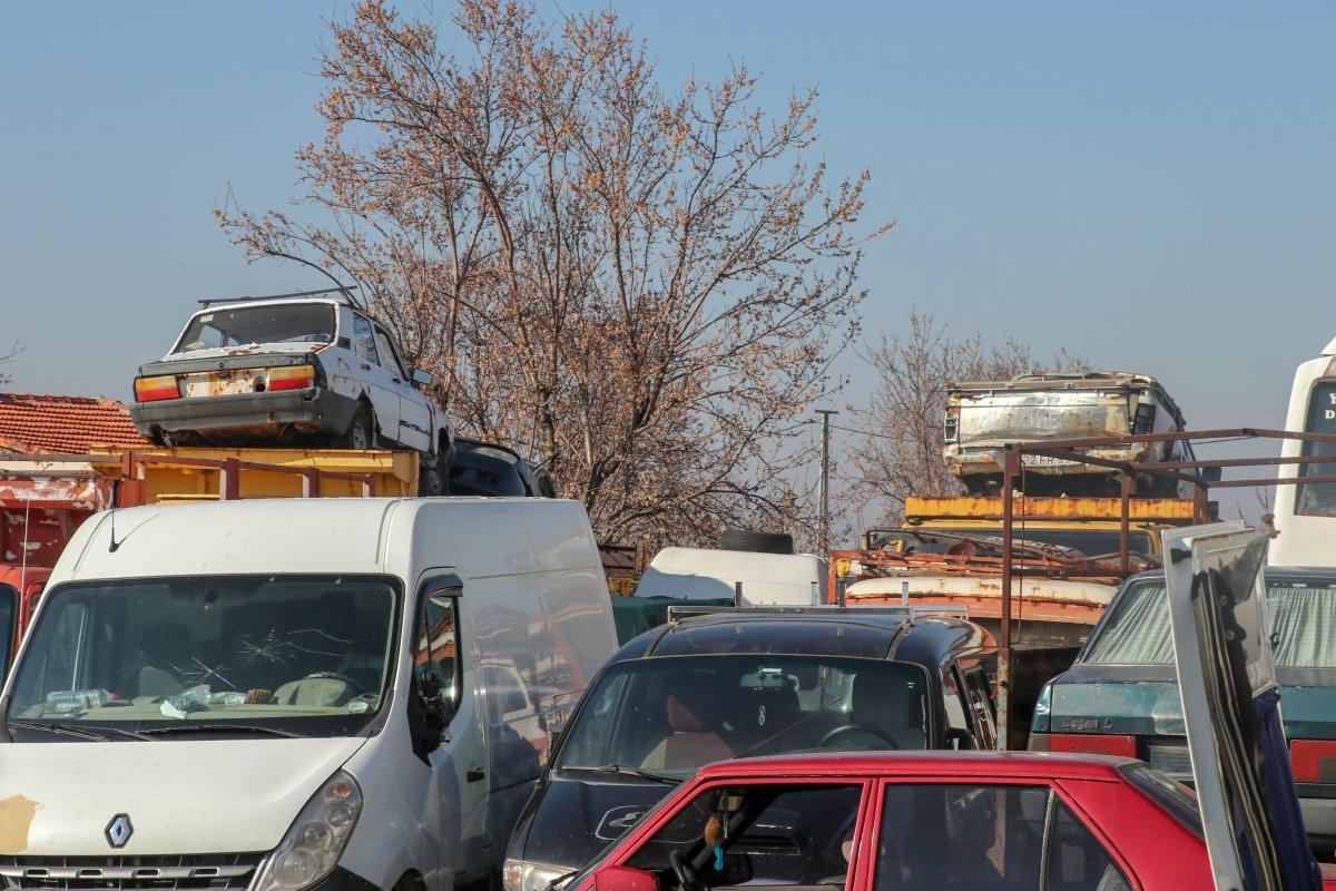 Keşan’daki yediemin parkında yer kalmadı