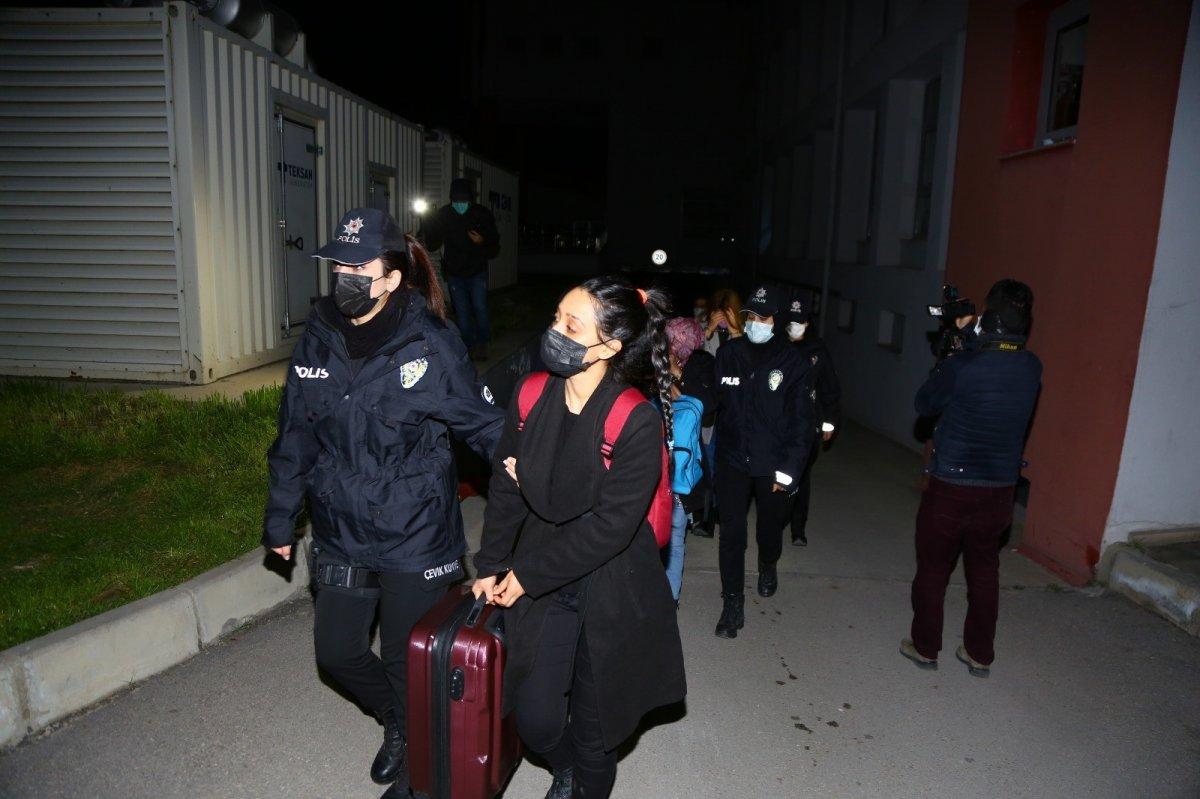 Adana merkezli 11 ilde rüşvet operasyonu: 18 tutuklama