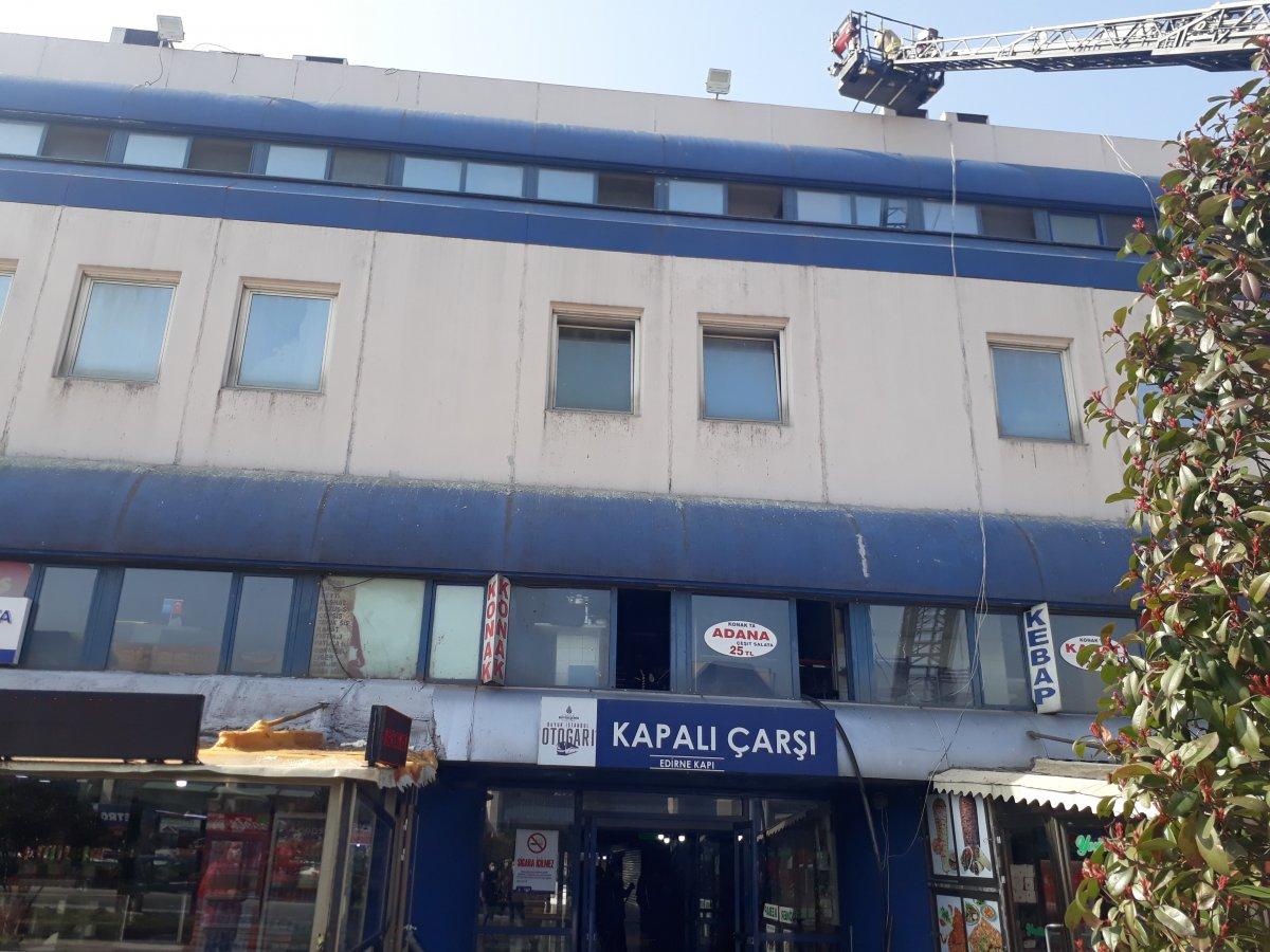 Bayrampaşa'daki 15 Temmuz Demokrasi Otogarı'nda yangın çıktı
