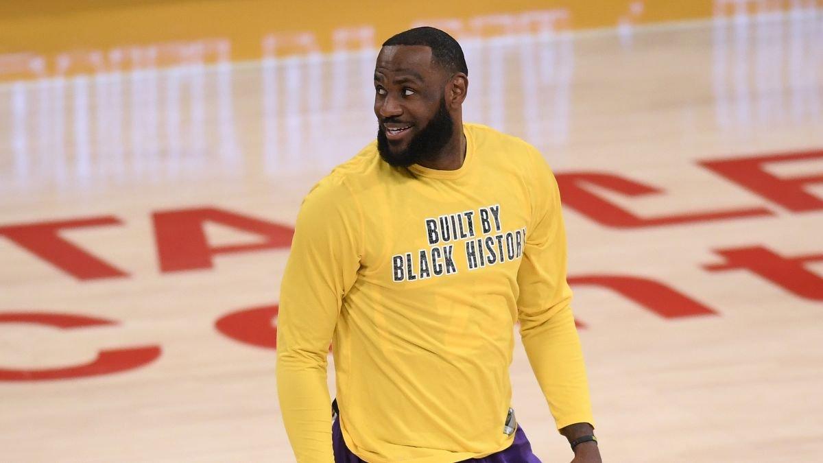 Lebron James'ten Zlatan'a cevap: Bulaşmak için yanlış adamım