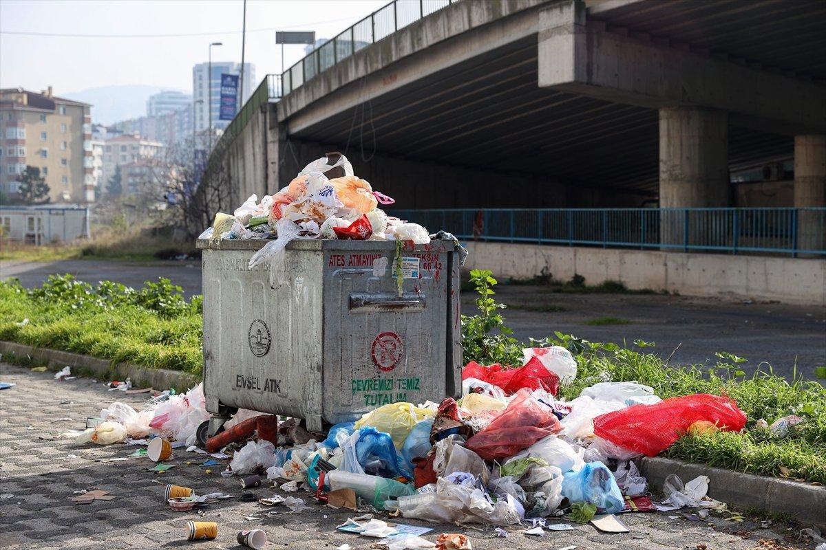 CHP'nin çöp dağlarıyla imtihanı