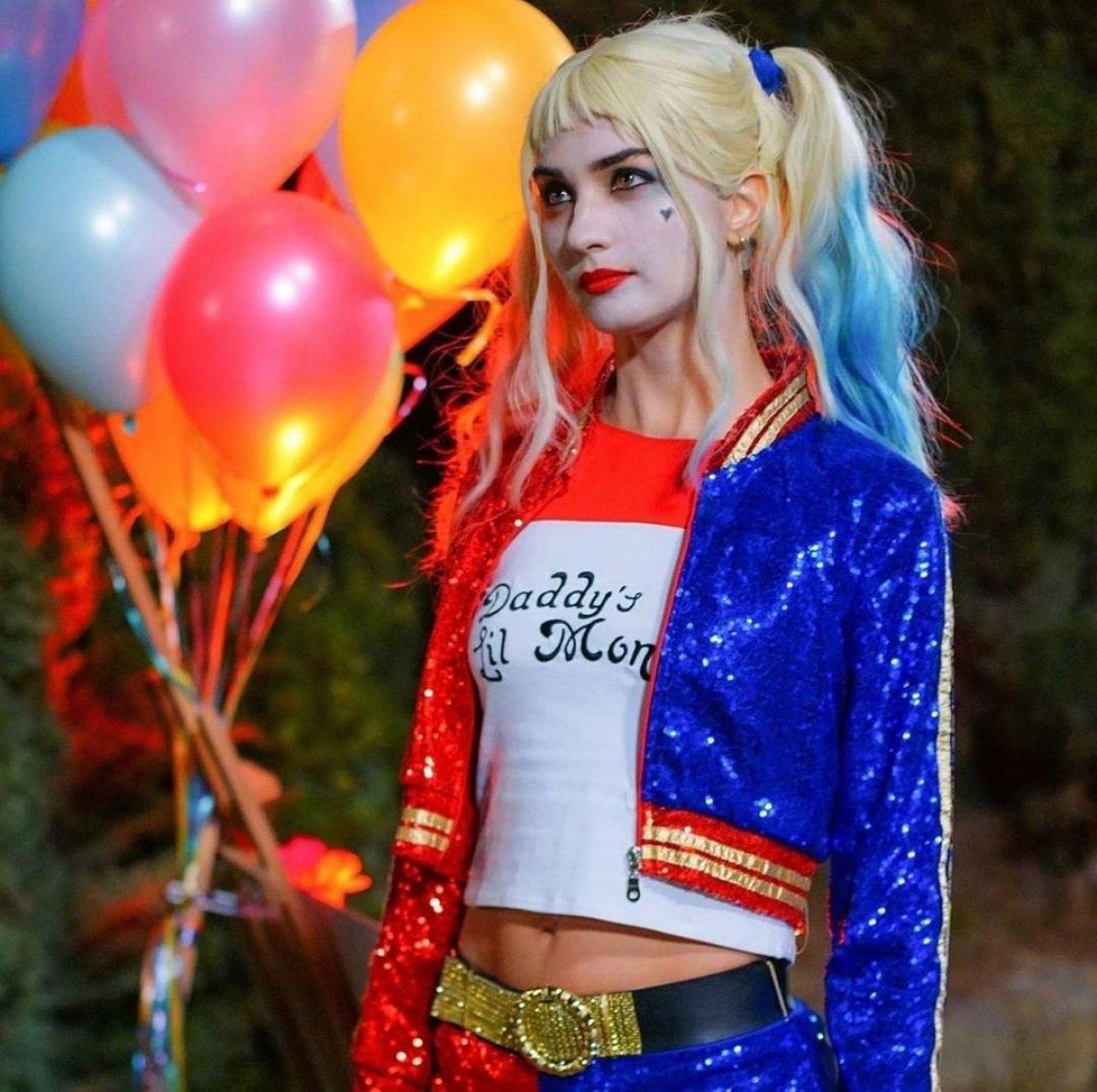 Tuba Büyüküstün, Harley Quinn oldu