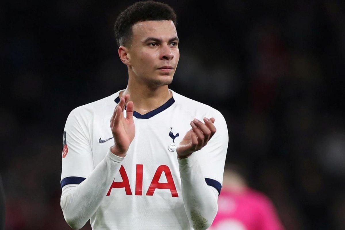 Oyun bağımlısı olan Dele Alli'yi sevgilisi de terk etti