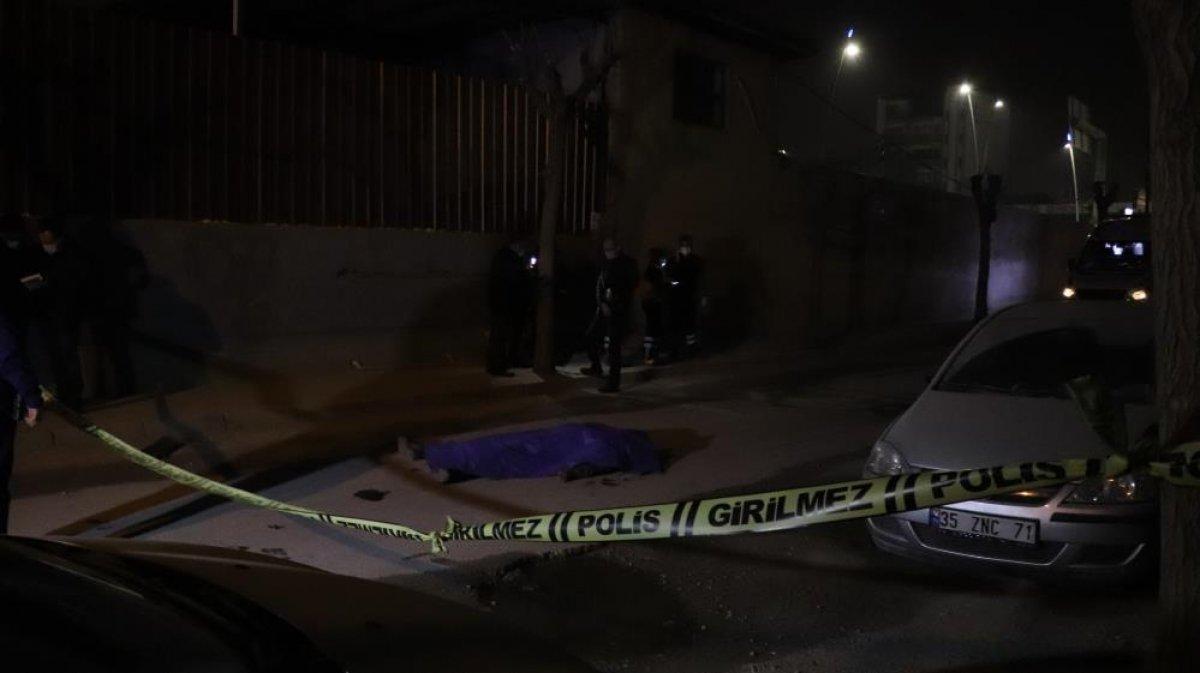 Denizli'de kaza geçiren moto kurye ölü bulundu