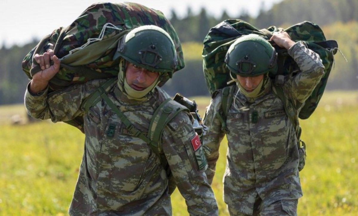 NATO'dan Mavi Bereliler'e övgü: Türklerin seçkin piyade sınıfı