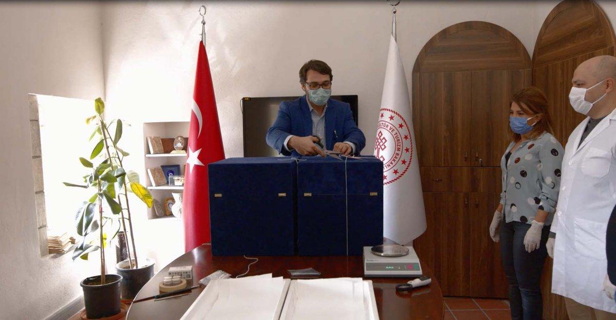 Anadolu'nun 412 eseri daha Türkiye'ye getirildi