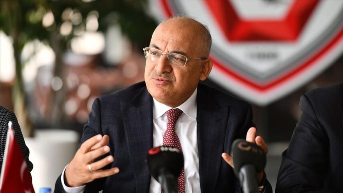 Mehmet Büyükekşi'den Konyaspor maçı hakemine tepki