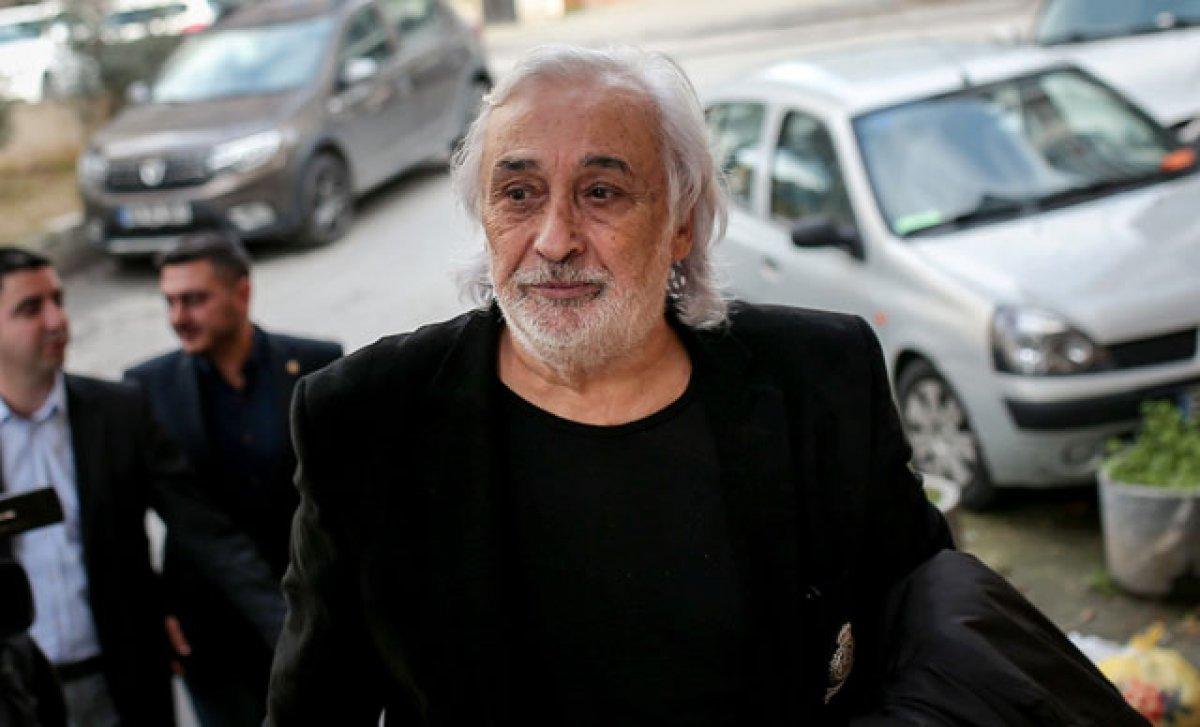 Müjdat Gezen ve Metin Akpınar, Cumhurbaşkanı'na hakaret davasından beraat etti