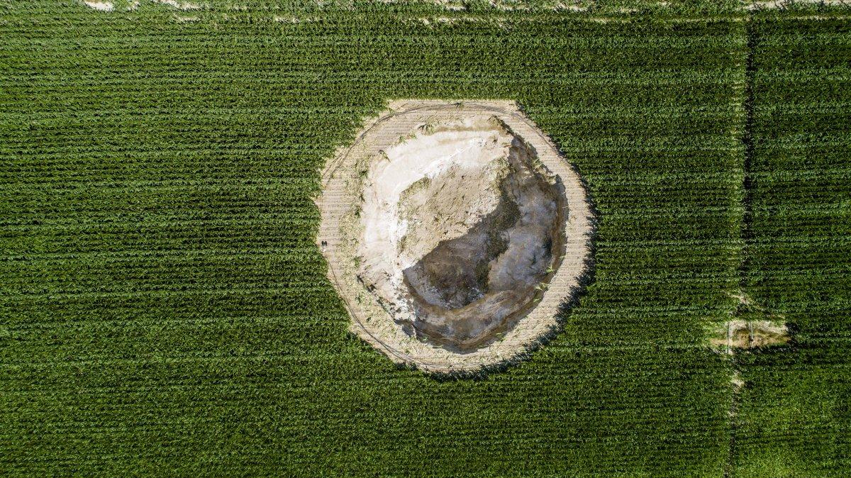 Konya'da obruk oluşuyor
