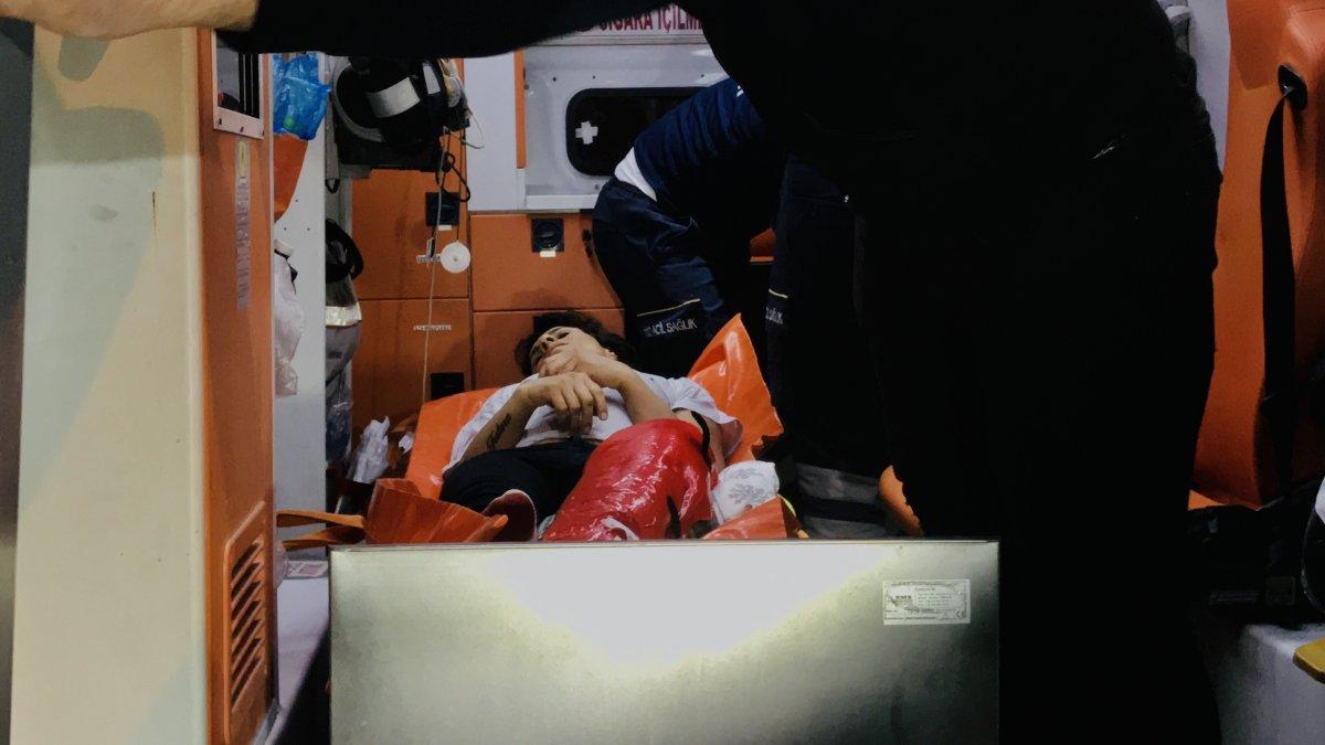 Bursa’da cep telefonu yüzünden sevgilisini silahla yaraladı