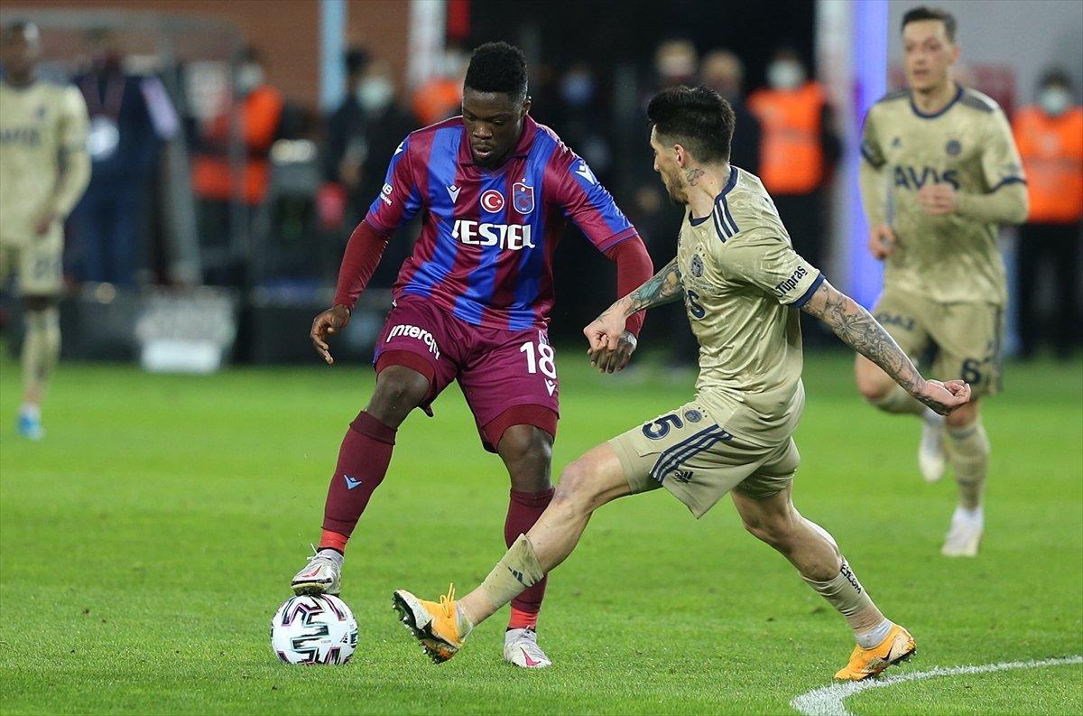 Jose Sosa en iyi maçını Trabzonspor'a karşı oynadı