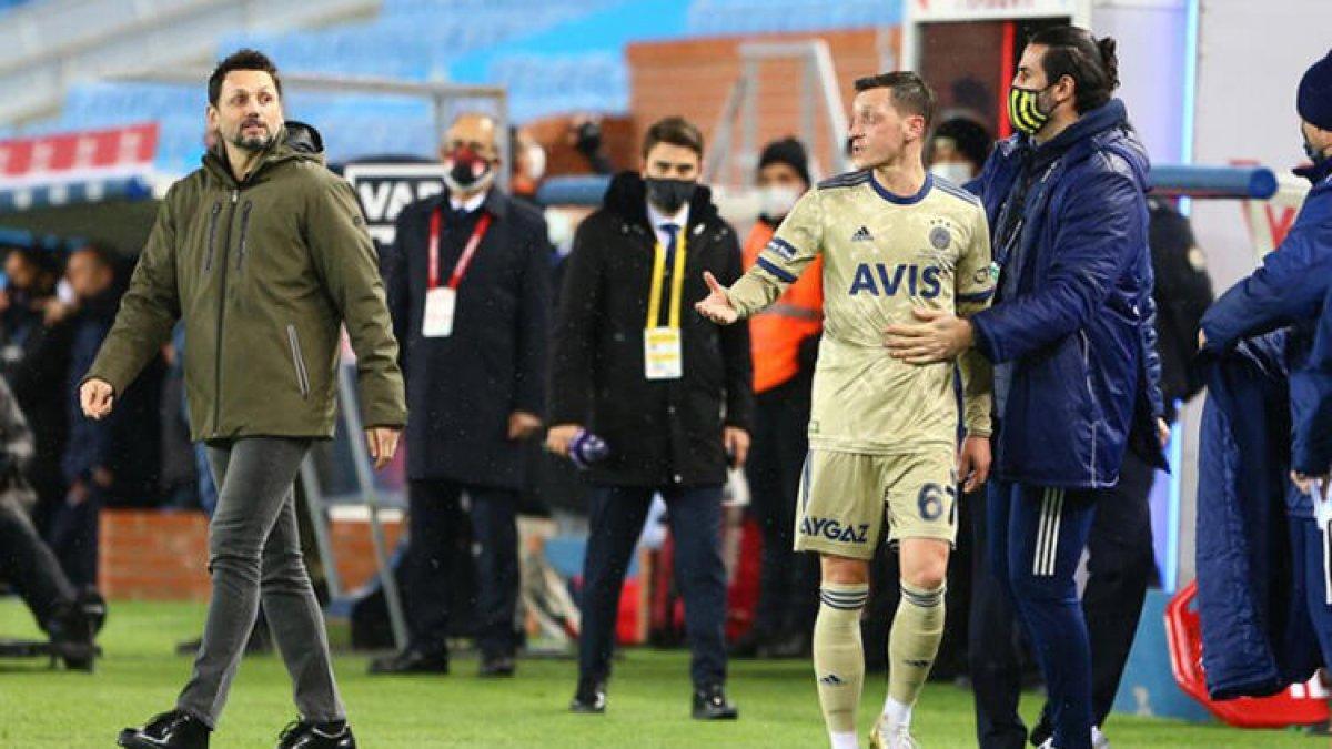 Mesut Özil'den Erol Bulut'a tepki