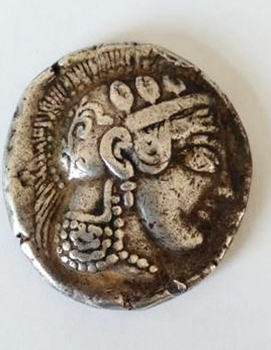 Muğla'da 1 milyon dolarlık Grek sikkesi ele geçirildi