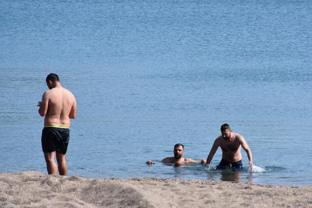 Marmaris'e bahar erken geldi