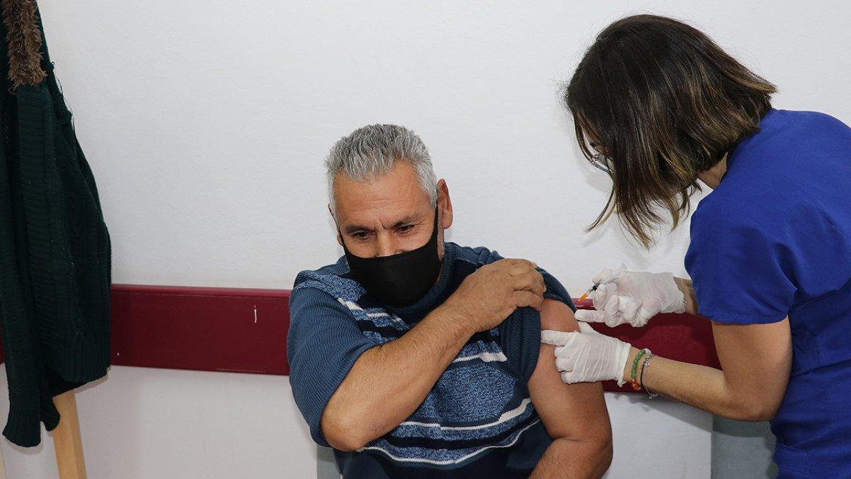 Ersan Saner: 10 bin aşıya ihtiyaç var