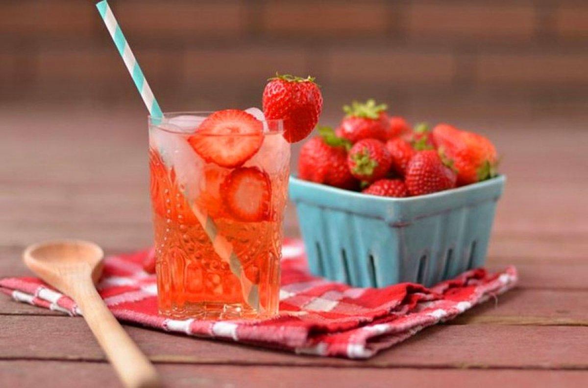 Sağlıklı bir cilt için 5 doğal içecek