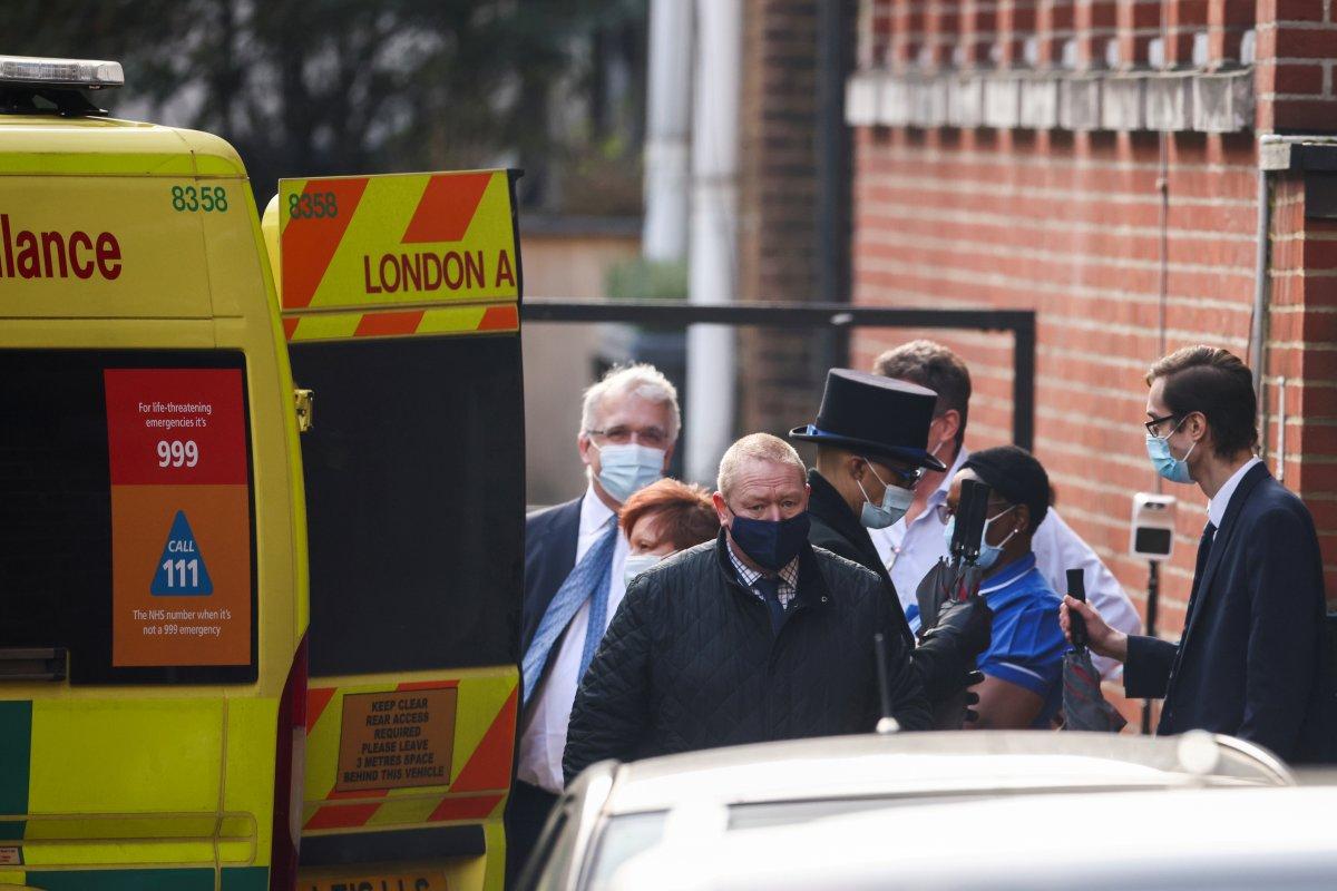 Prens Philip, başka hastaneye nakledildi