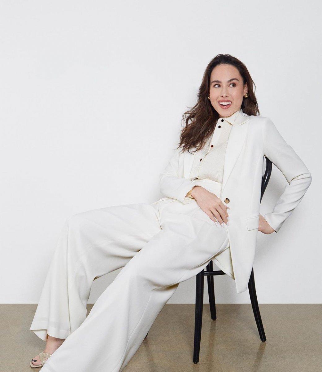 Kamala Harris'in yeğeni Meena Harris model çıktı