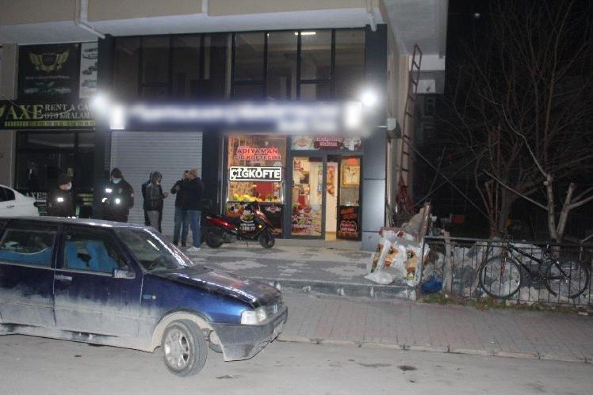 Afyonkarahisar'da bu sefer de çiğ köfte dükkanına saldırdılar