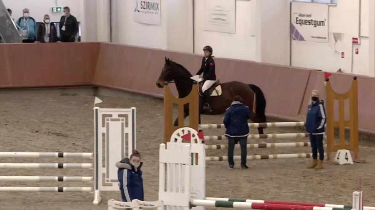 Milli pentatlet İlke Özyüksel'den dünya rekoru