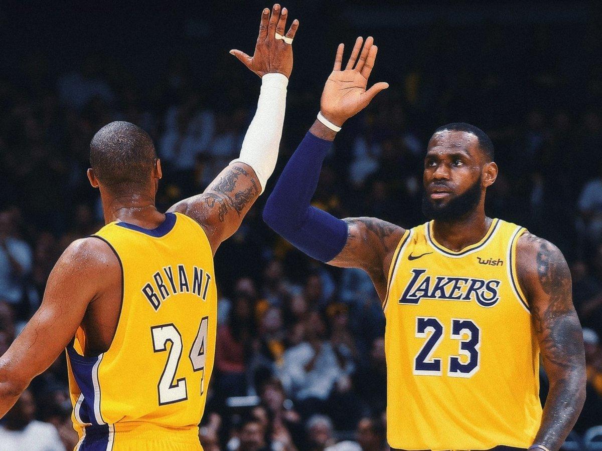Kobe'nin LeBron'a hediye ettiği ayakkabı satıldı
